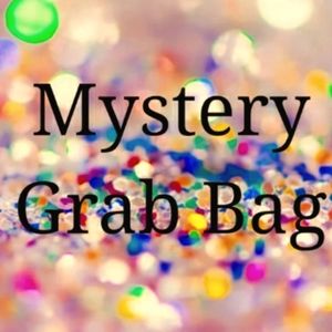 10 item women's mystery bag